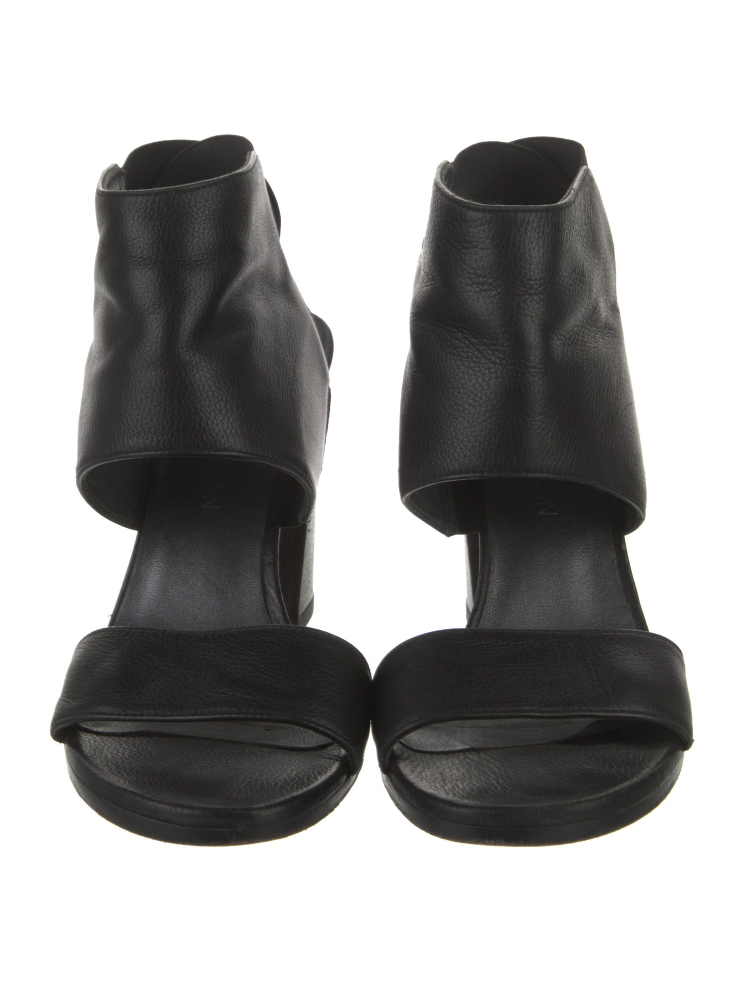 Stuart Weitzman Leather Pumps